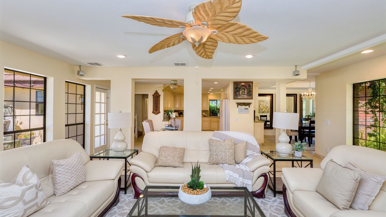 Photo of Livingroom in Temecula