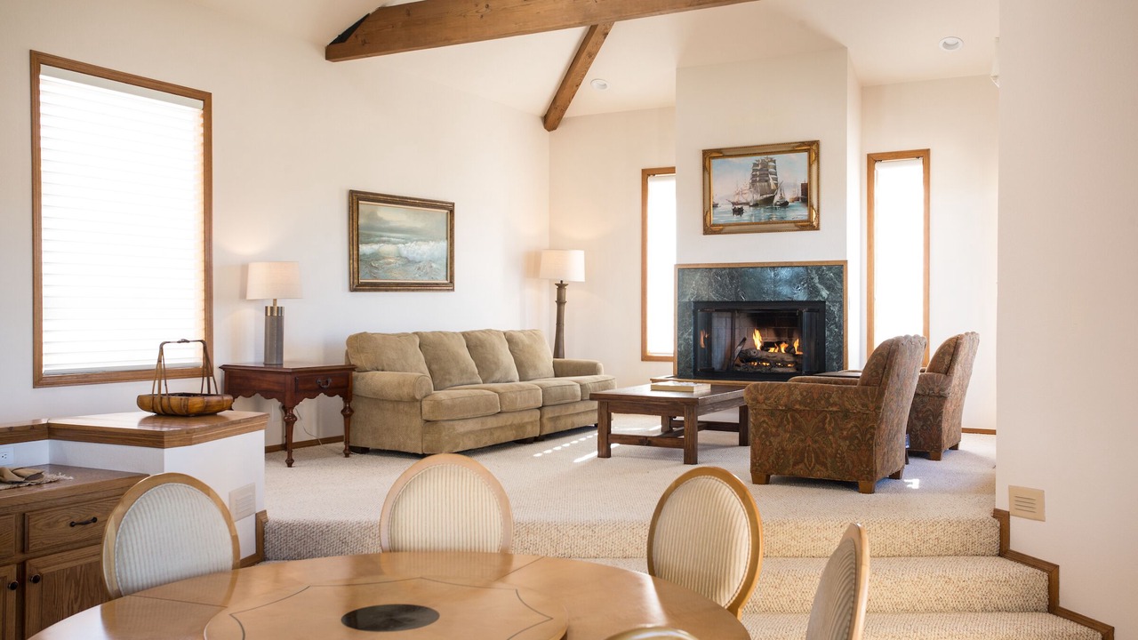 Photo of Livingroom in Baywood-Los Osos