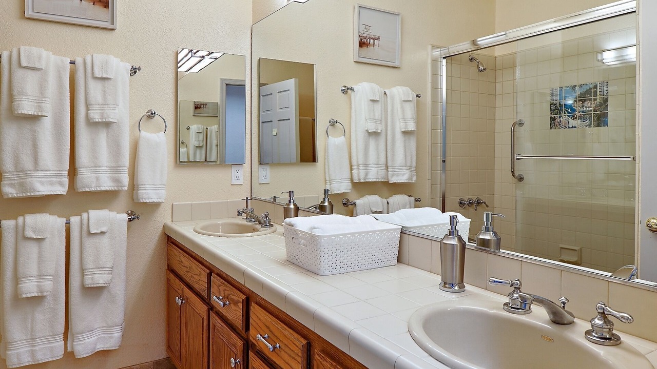 Photo of Bathroom in Baywood-Los Osos