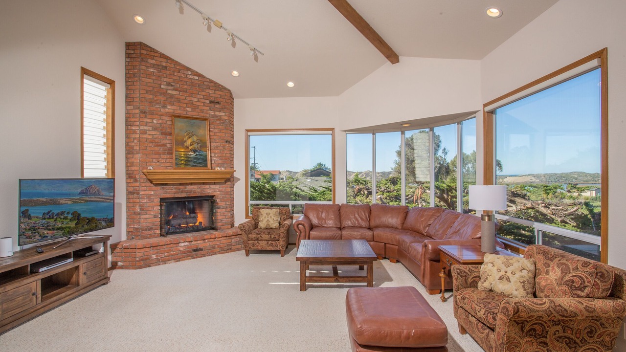 Photo of Livingroom in Baywood-Los Osos