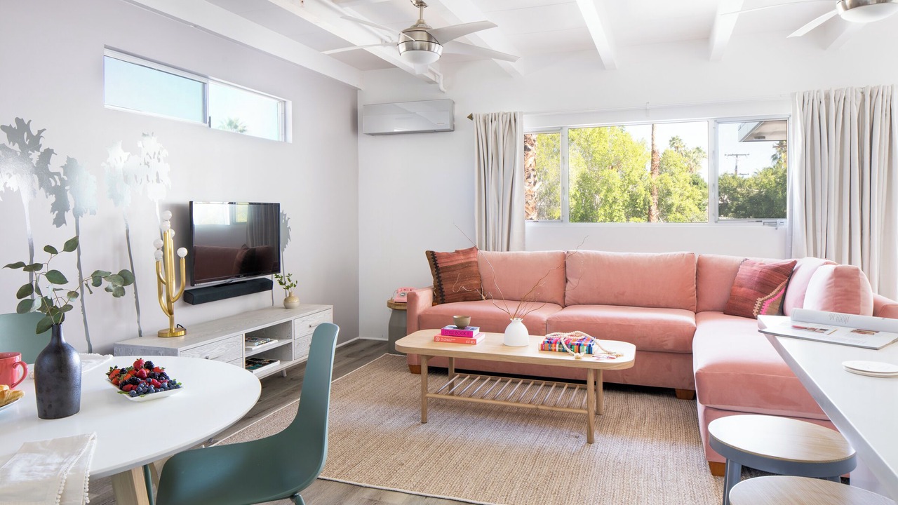 Photo of Livingroom in Tahquitz River Estates