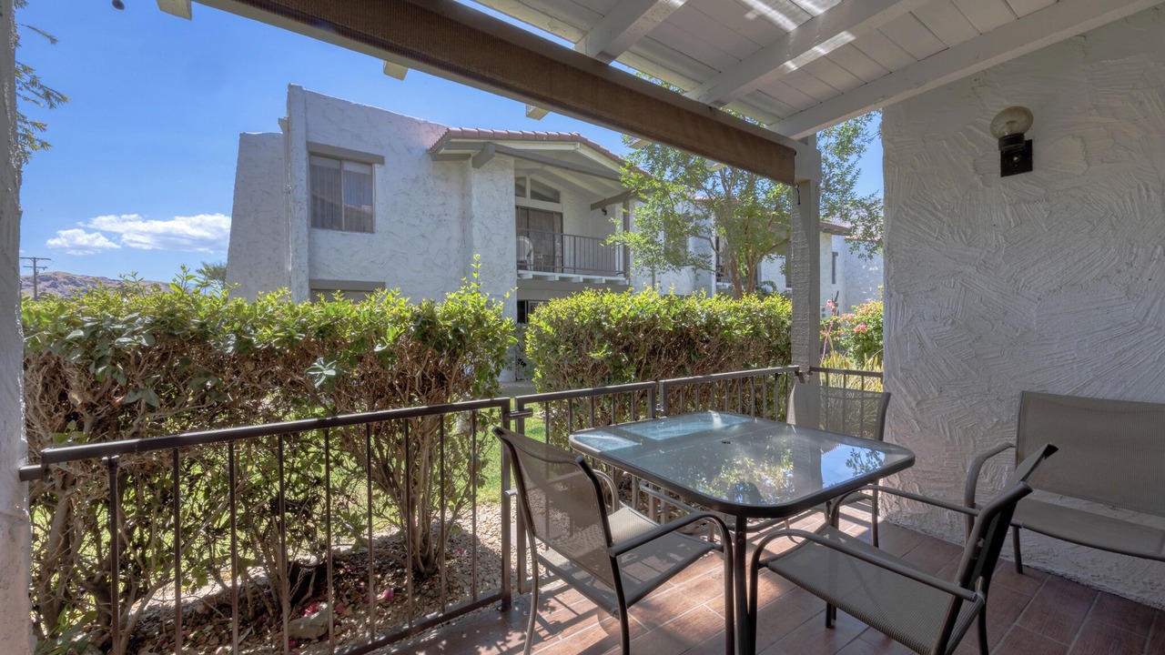 Photo of Patio Balcony in Baristo