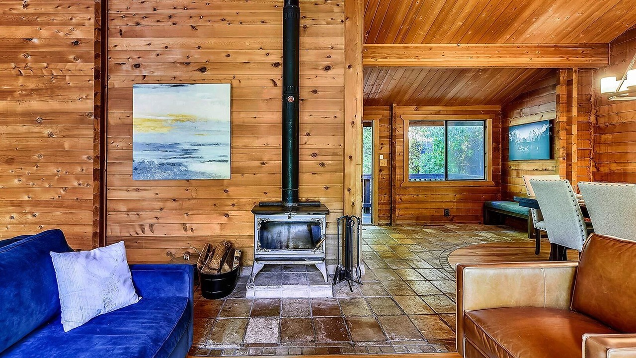 Photo of Bedroom in Cazadero
