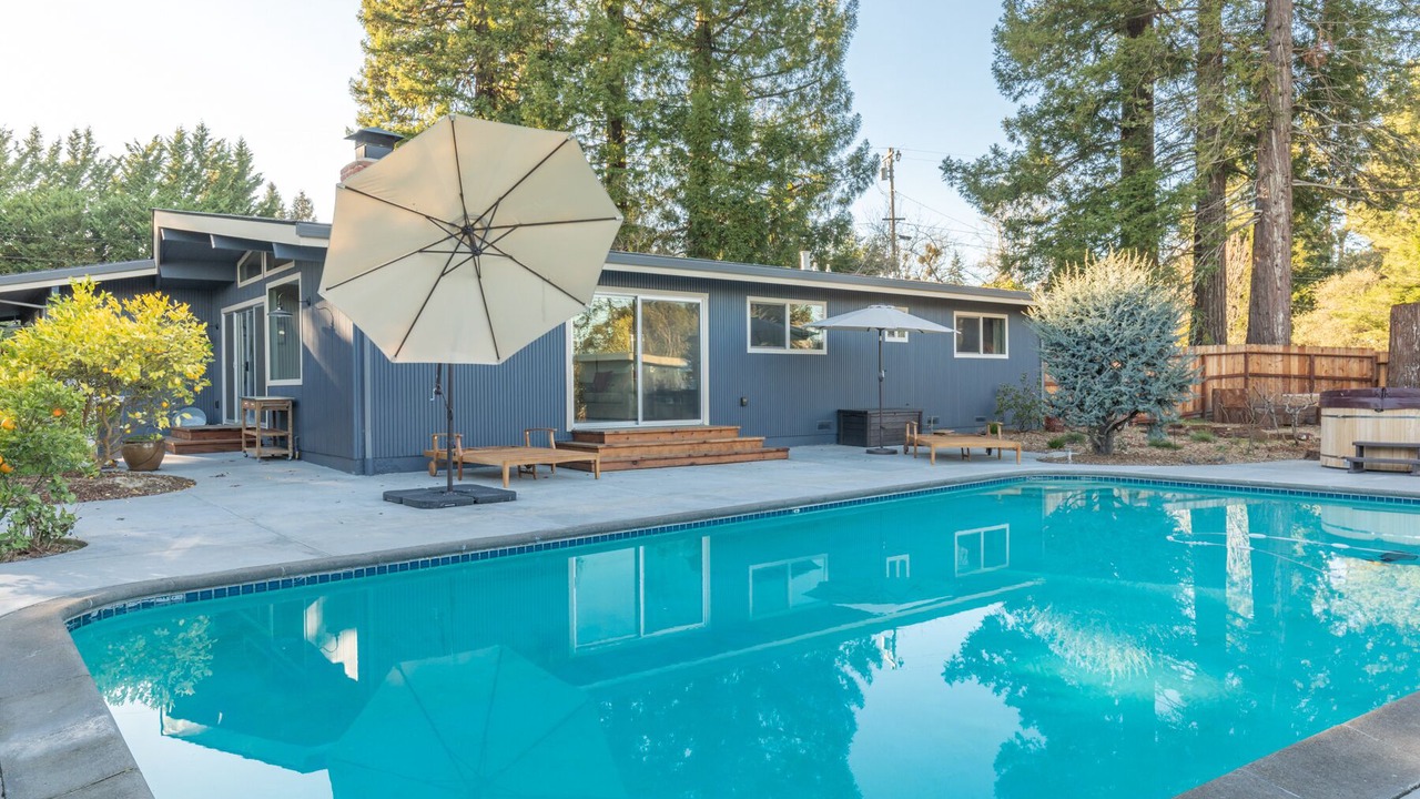 Photo of Outdoor in Freestone