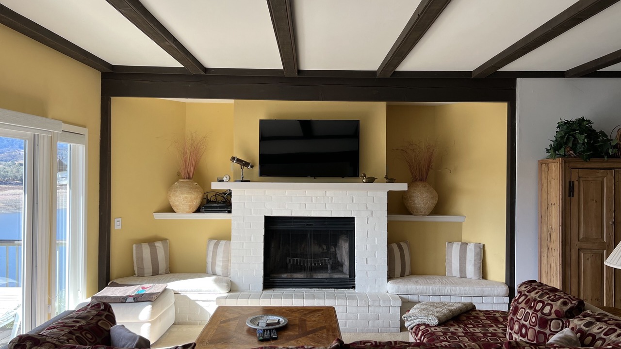 Photo of Livingroom in Oak Shores