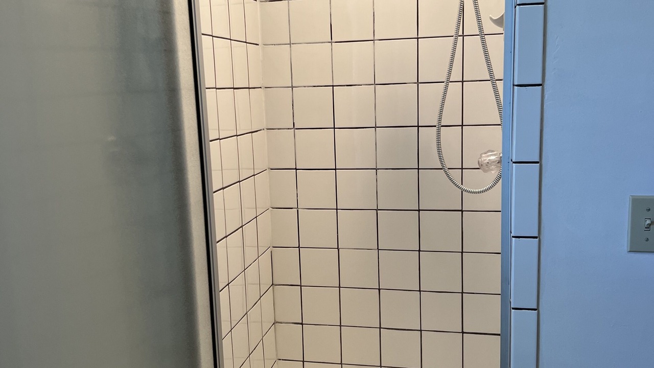 Photo of Bathroom in Oak Shores