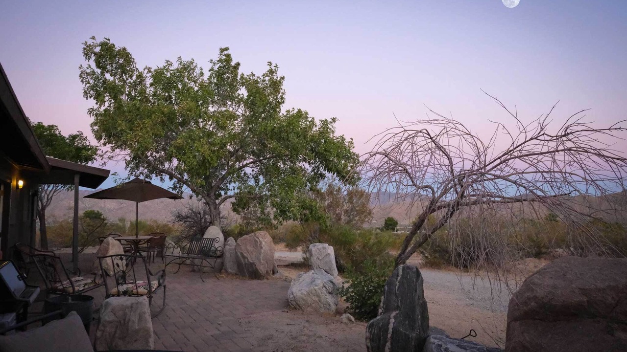 Photo of Patio Balcony in Morongo Valley