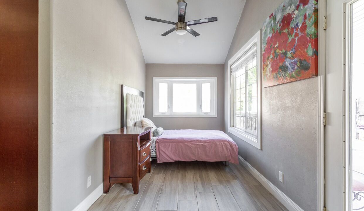 Photo of Bedroom in Los Serranos