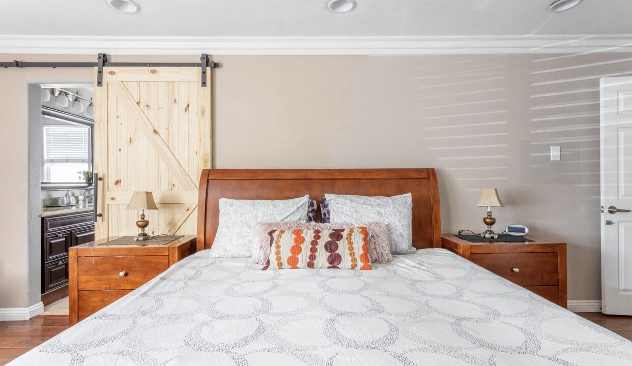 Photo of Bedroom in Los Serranos