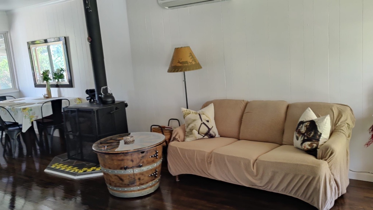 Photo of Livingroom in Yreka
