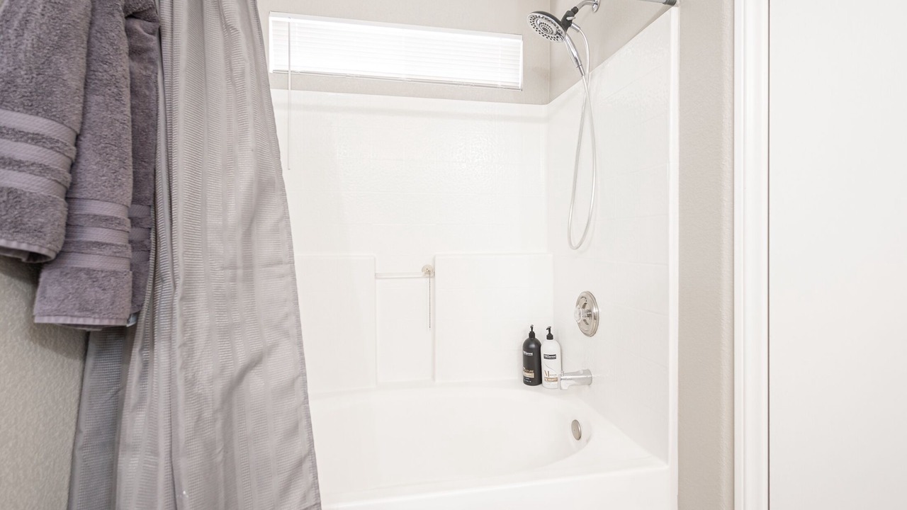 Photo of Bathroom in River Mountain