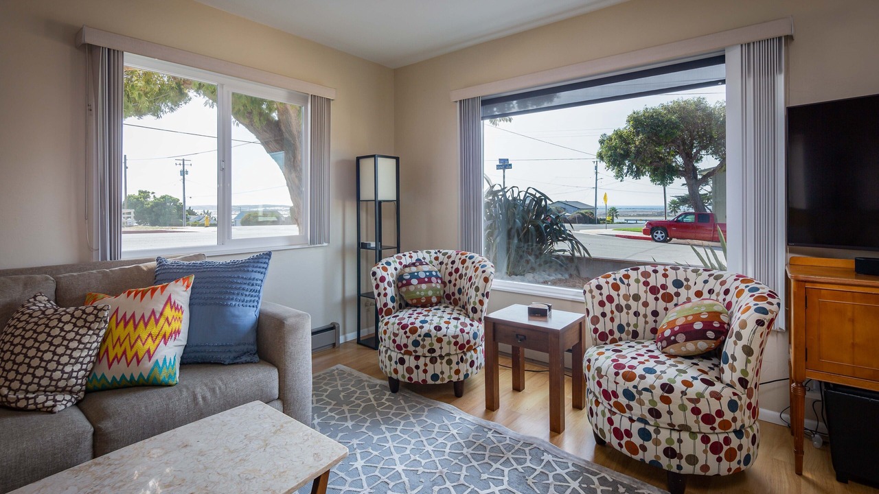 Photo of Livingroom in Morro Bay