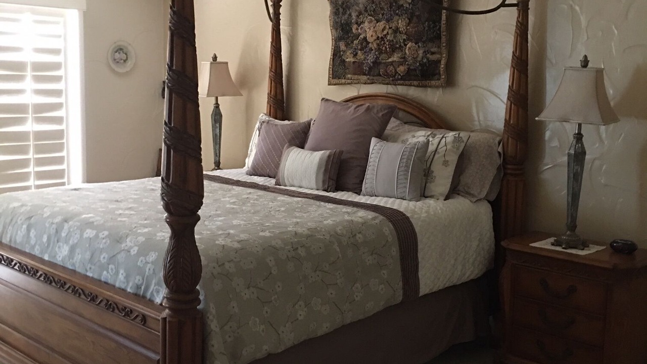 Photo of Bedroom in Palm Desert