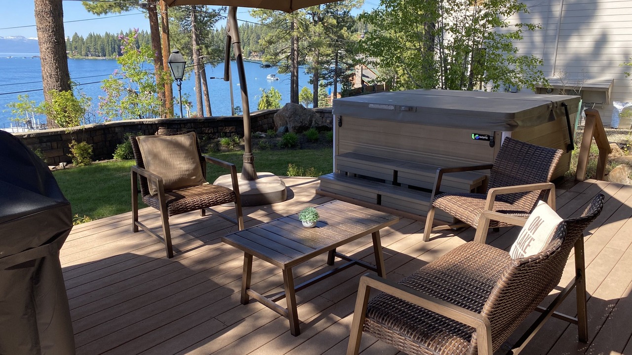 Photo of Patio Balcony in Carnelian Bay