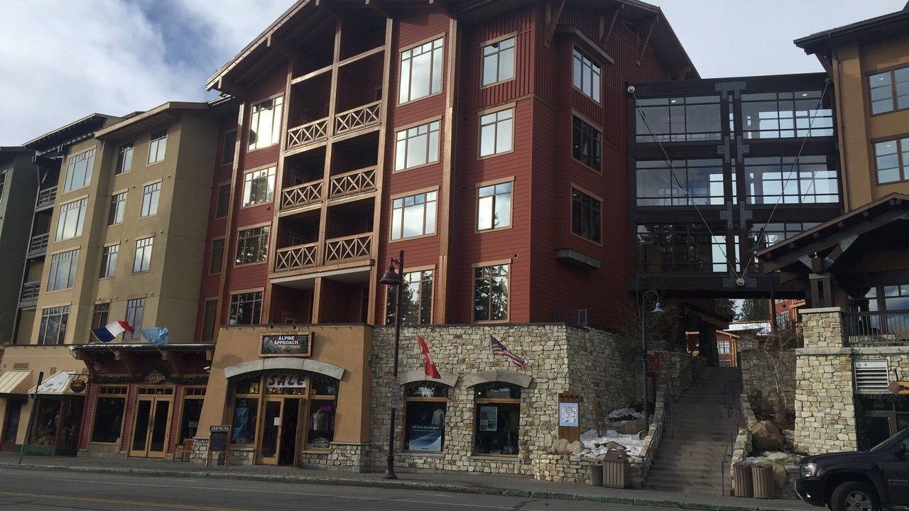 Photo of Outdoor in Mammoth Lakes