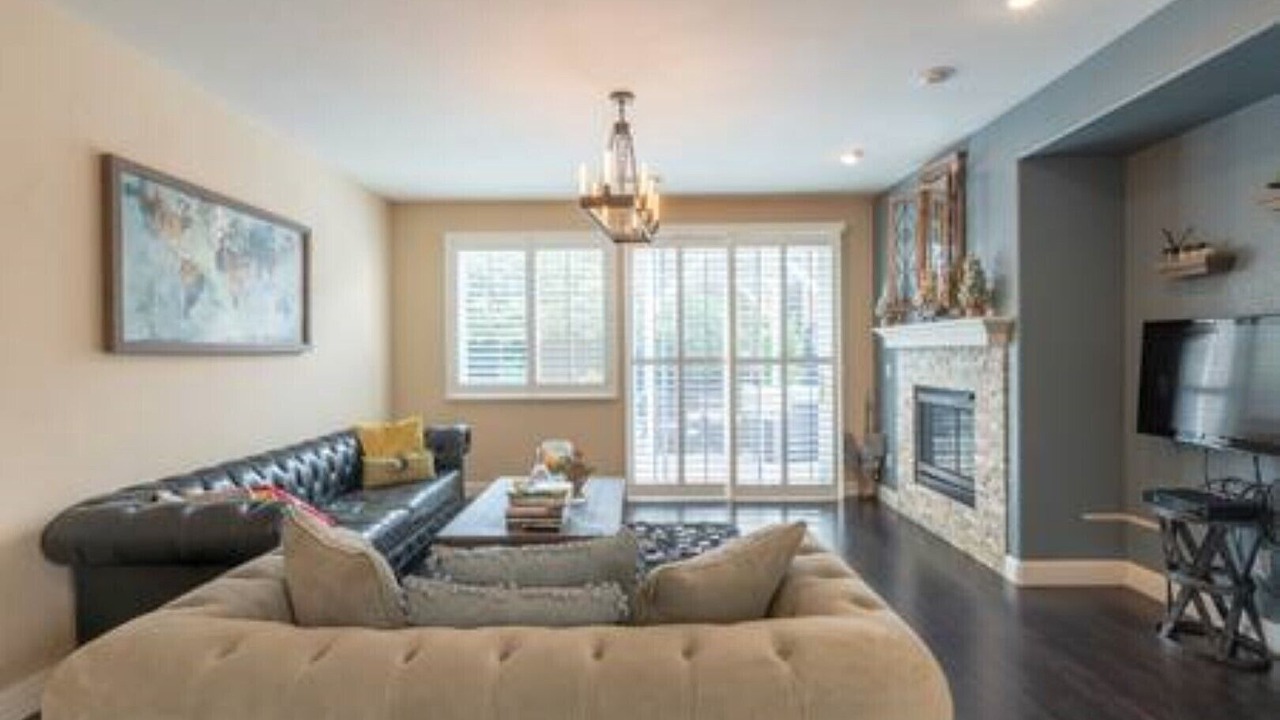 Photo of Livingroom in Roseville