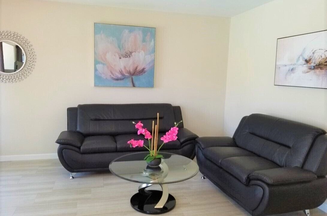 Photo of Livingroom in Silverado Ranch