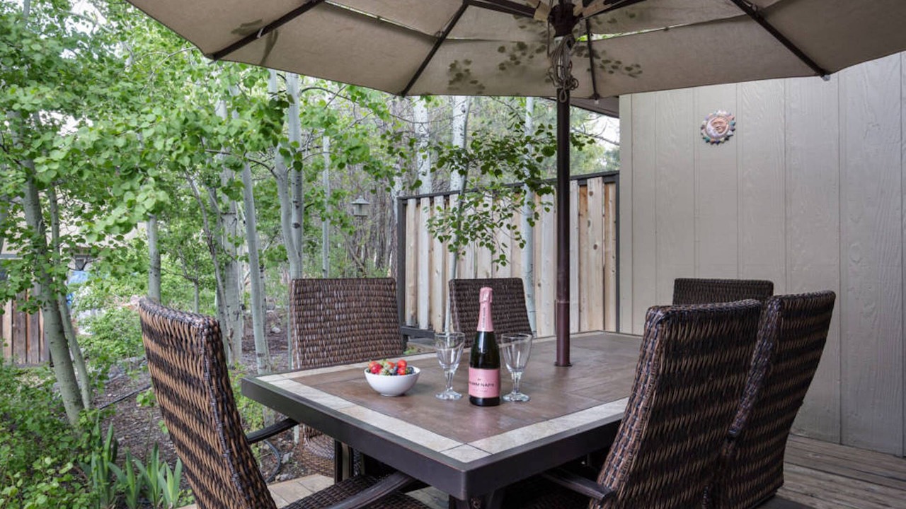 Photo of Outdoor in Lake Forest