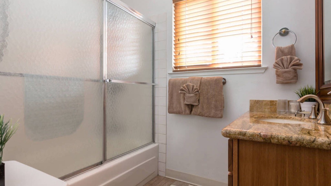 Photo of Bathroom in Lake Forest