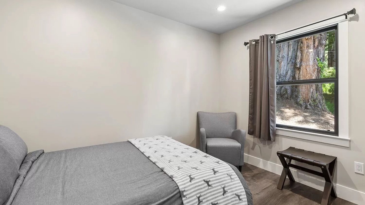 Photo of Bedroom in Anchor Bay