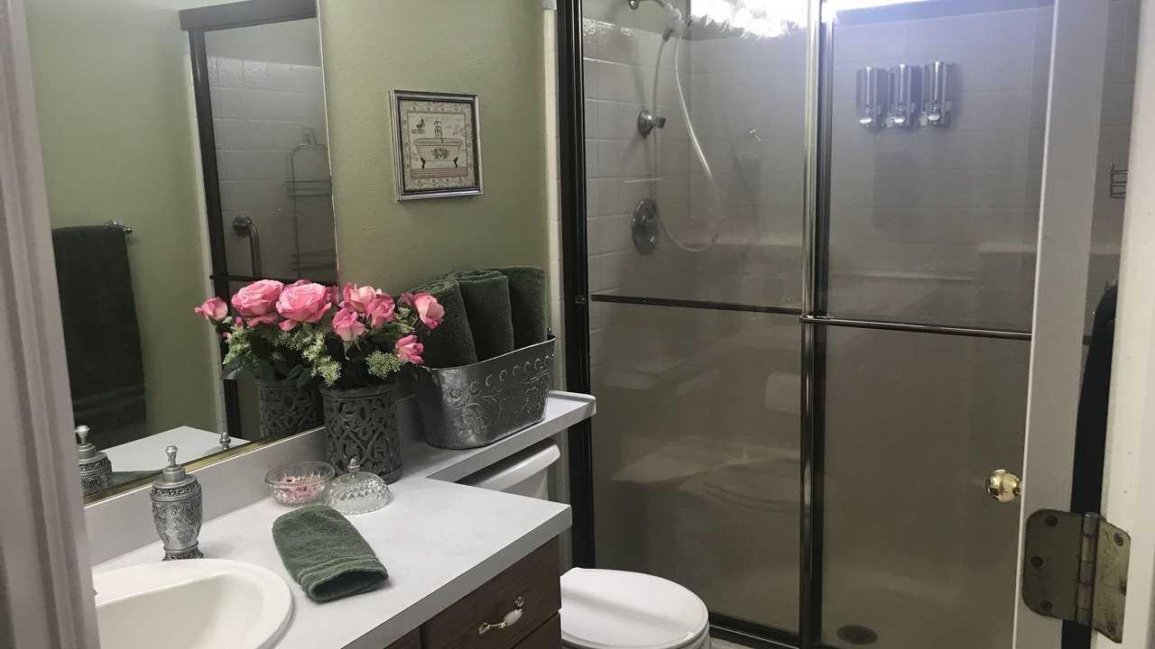 Photo of Bathroom in La Verkin