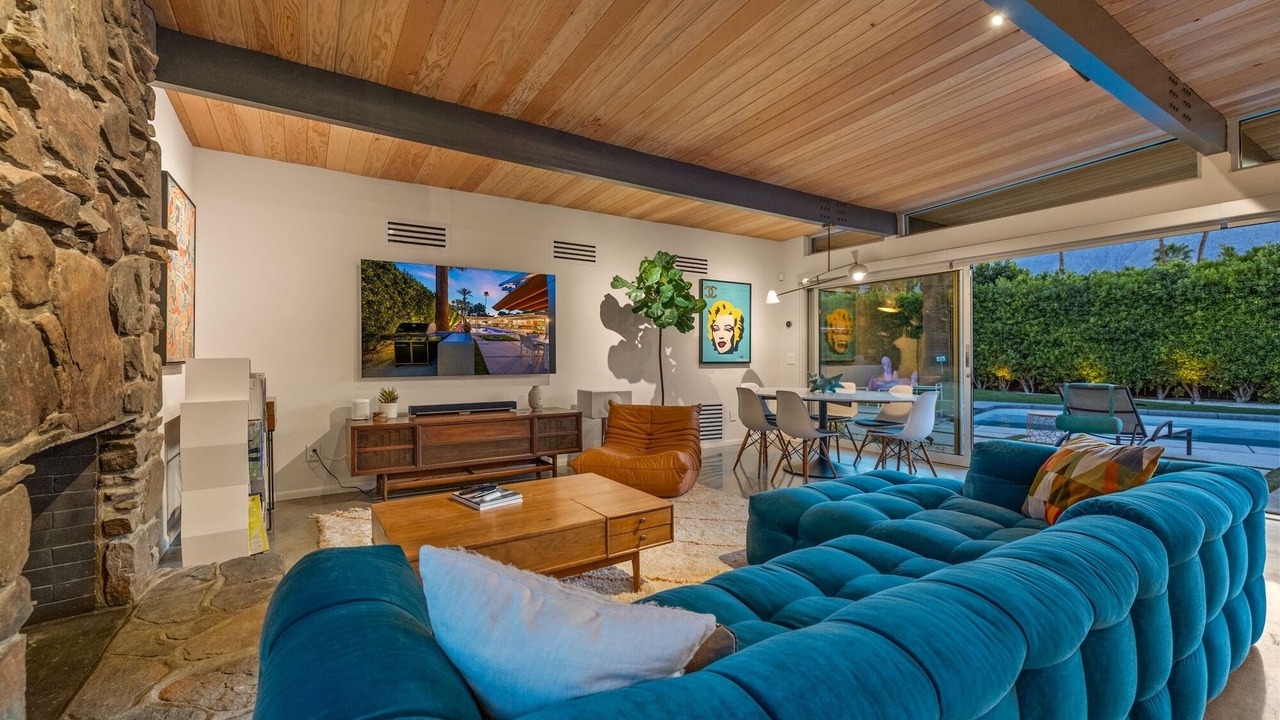 Photo of Livingroom in Palm Springs