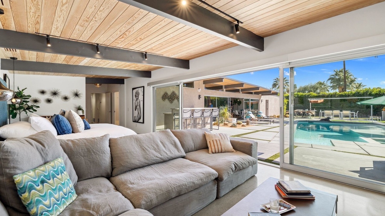 Photo of Livingroom in Palm Springs