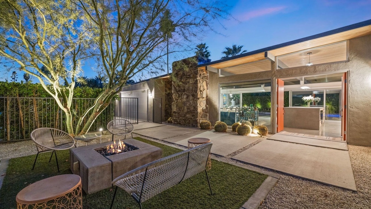 Photo of Patio Balcony in Palm Springs
