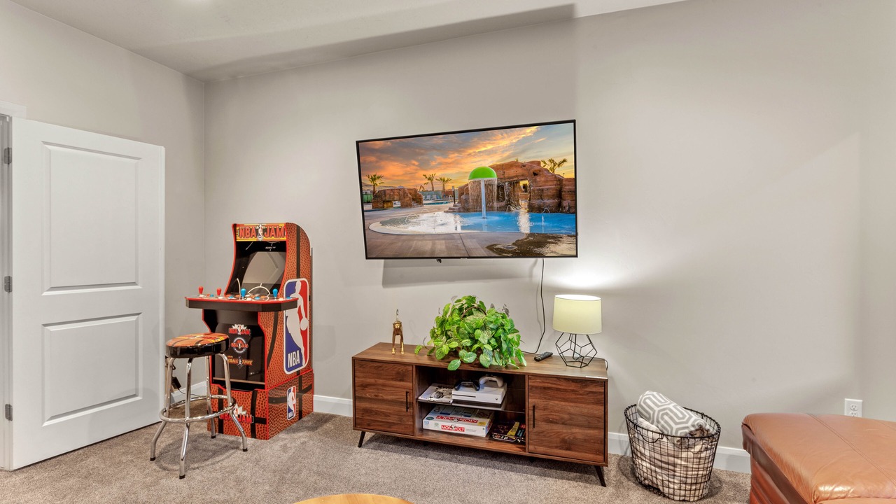 Photo of Bedroom in Hurricane