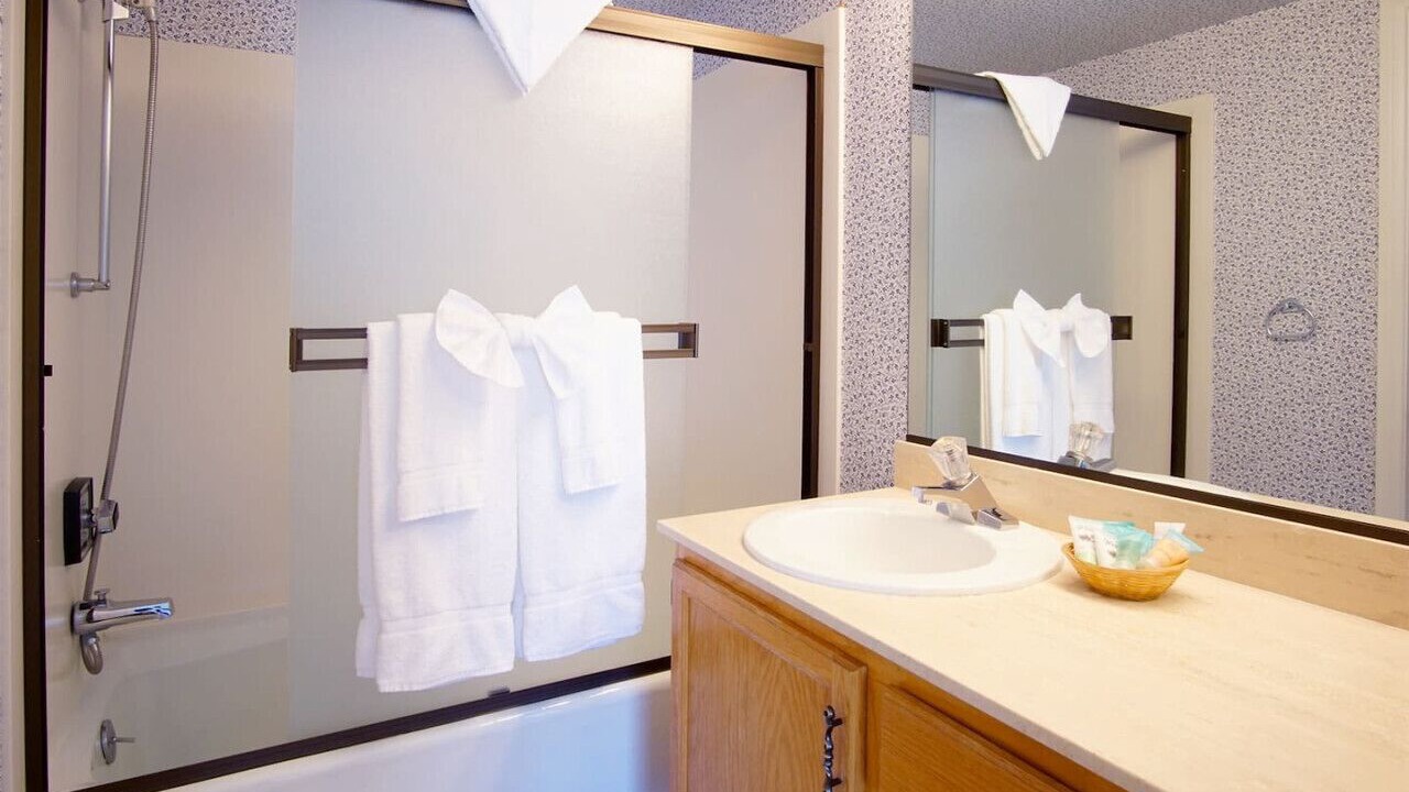 Photo of Bathroom in June Lake