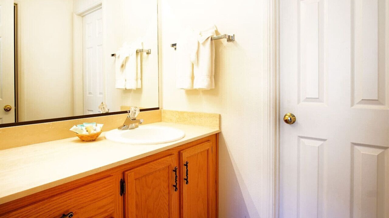 Photo of Bathroom in June Lake