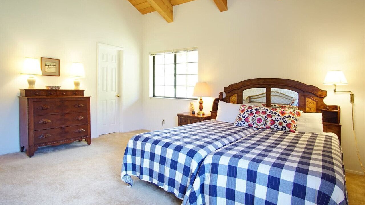 Photo of Bedroom in June Lake