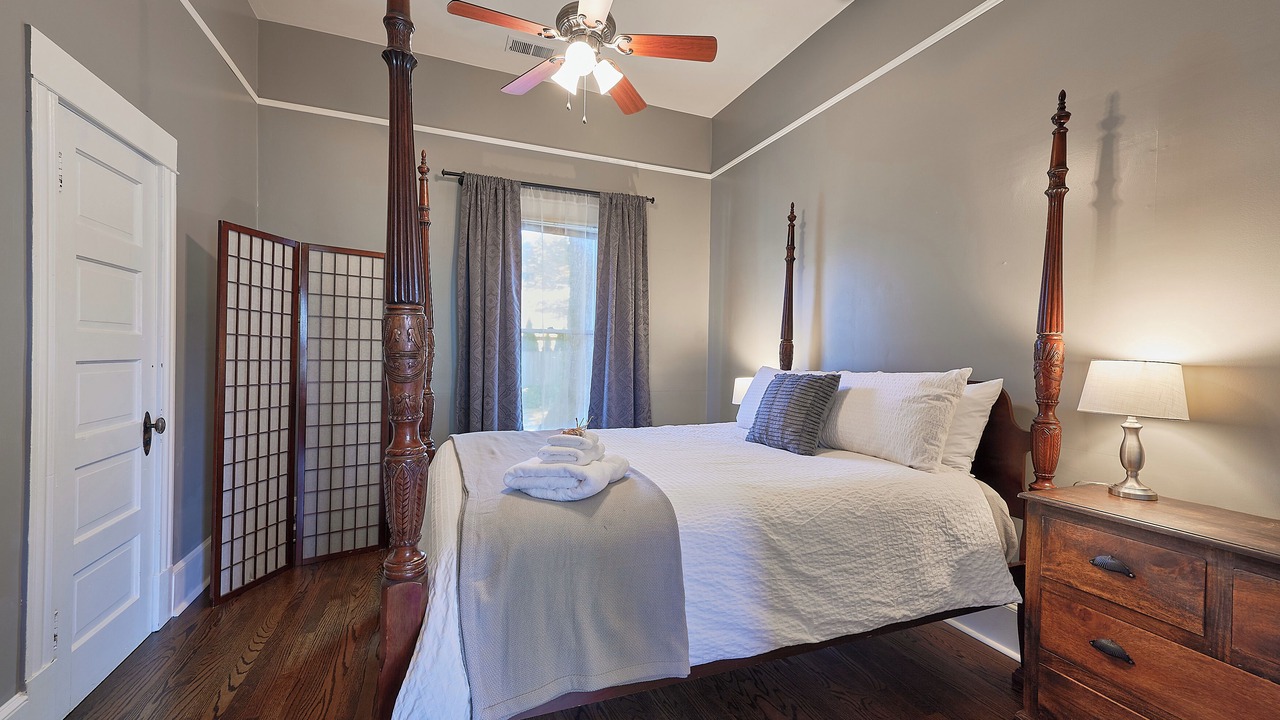 Photo of Bedroom in Carlton