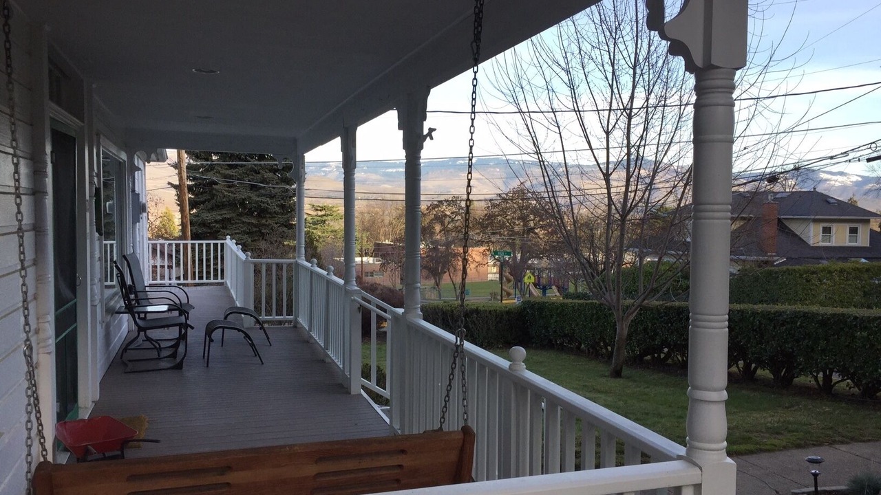 Photo of Outdoor in Ashland