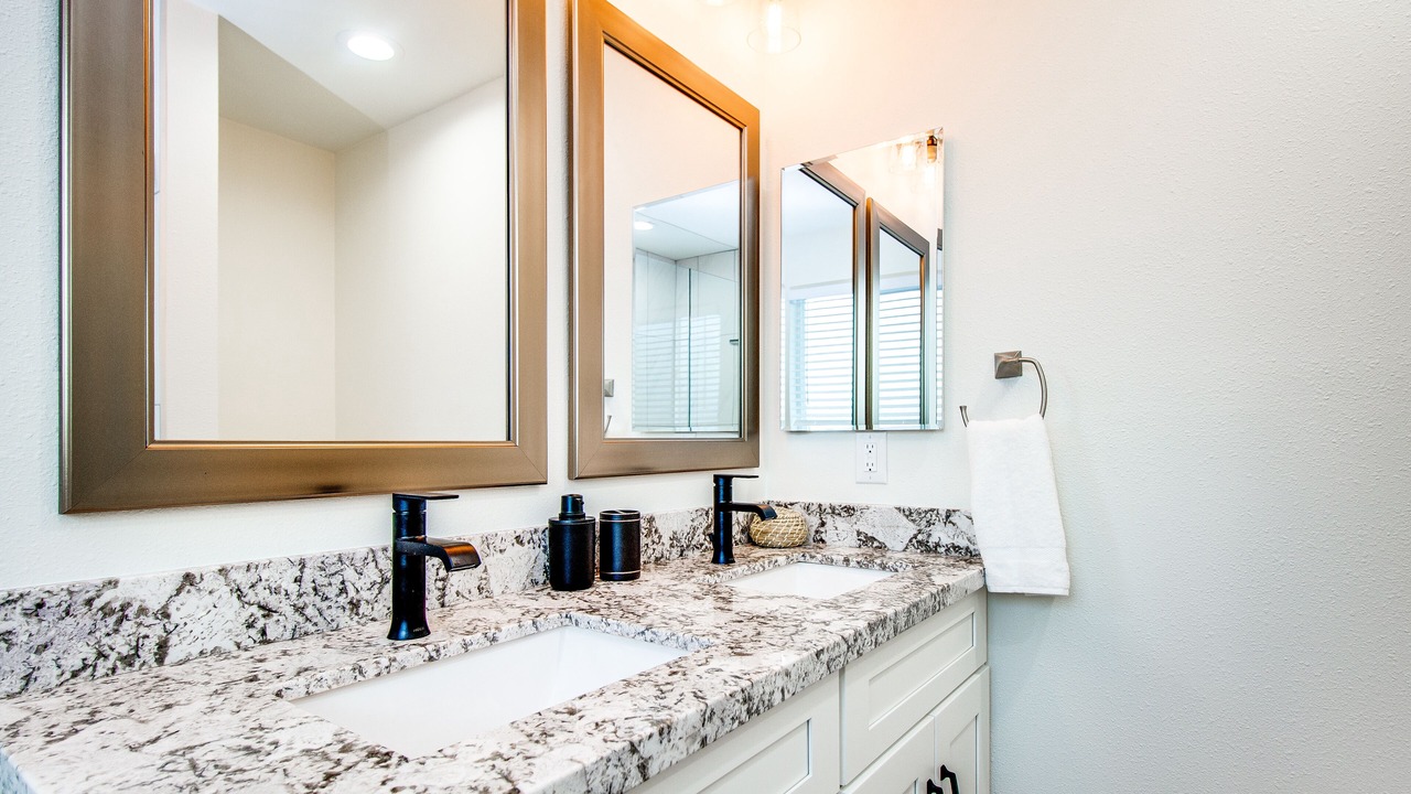 Photo of Bathroom in Cox Heights