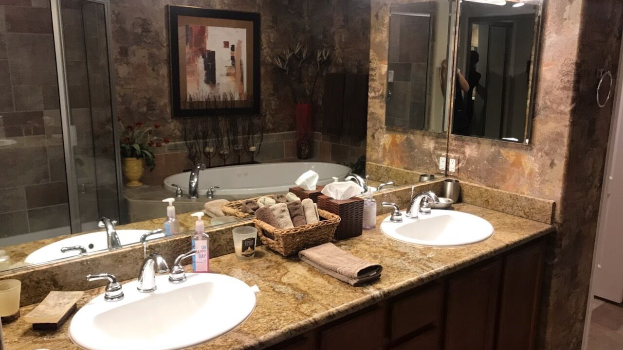 Photo of Bathroom in Bullhead City