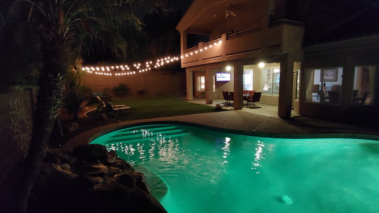 Photo of Outdoor in Paradise Valley Village