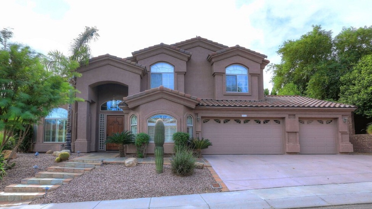 Photo of Outdoor in Paradise Valley Village