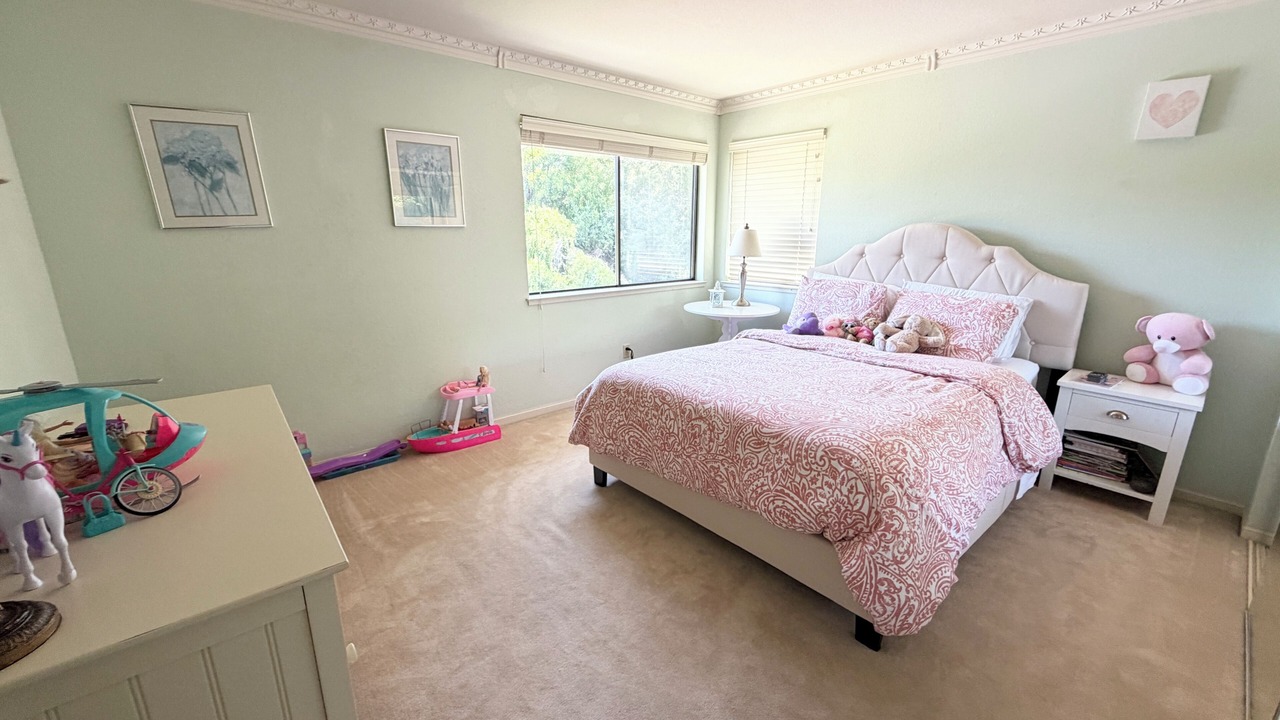 Photo of Bedroom in Vichy Springs