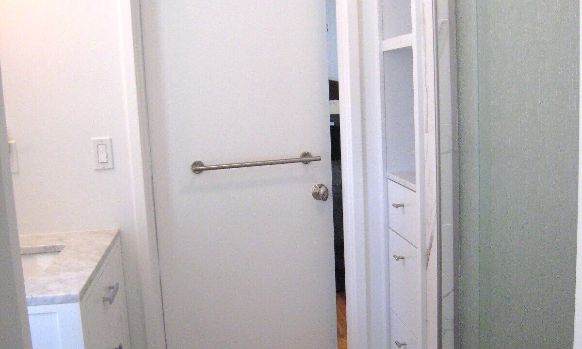 Photo of Bathroom in Del Monte Forest