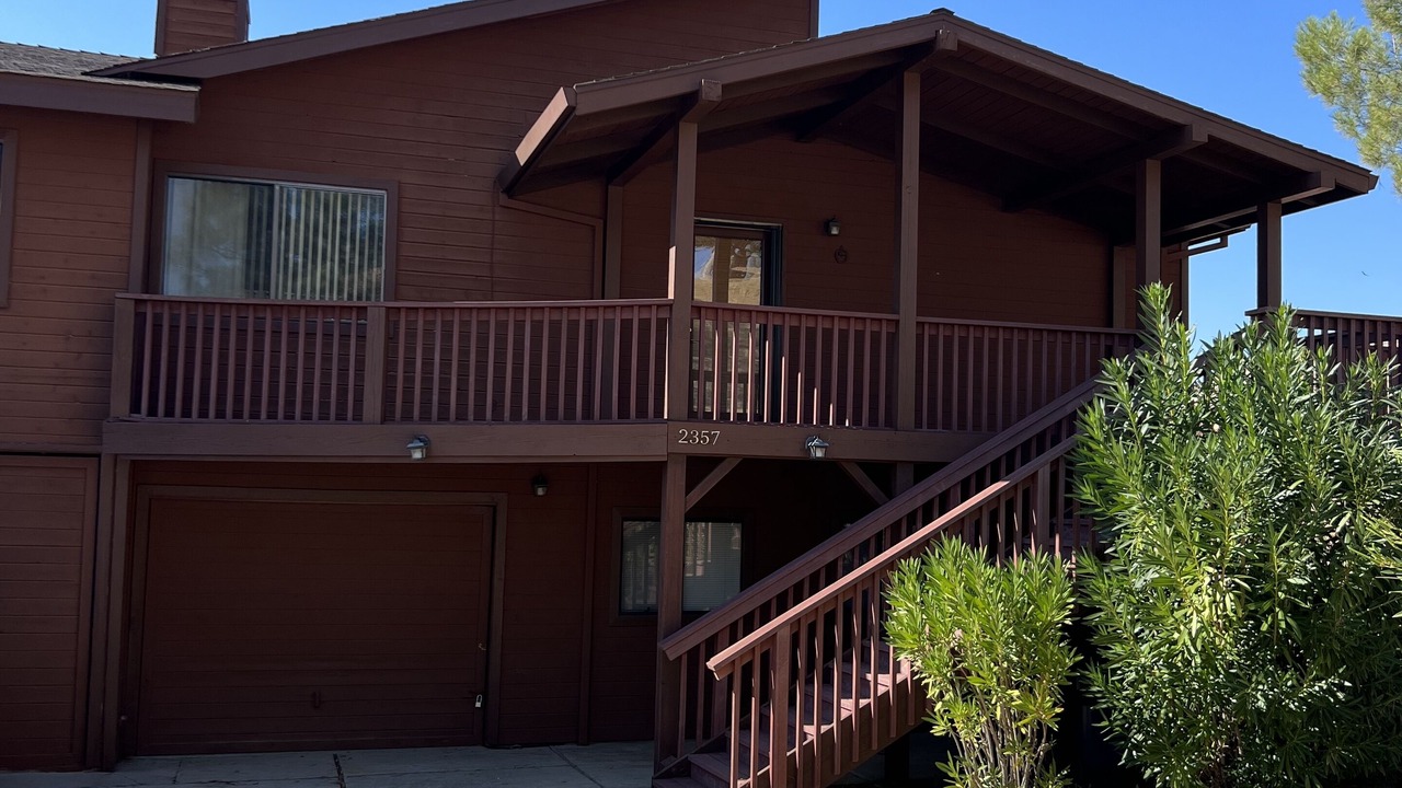 Photo of Outdoor in Oak Shores