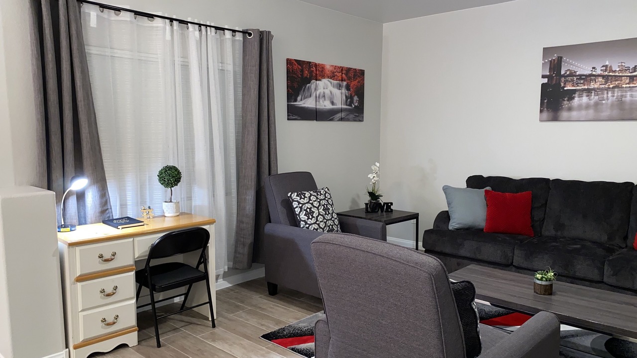 Photo of Livingroom in Mesquite