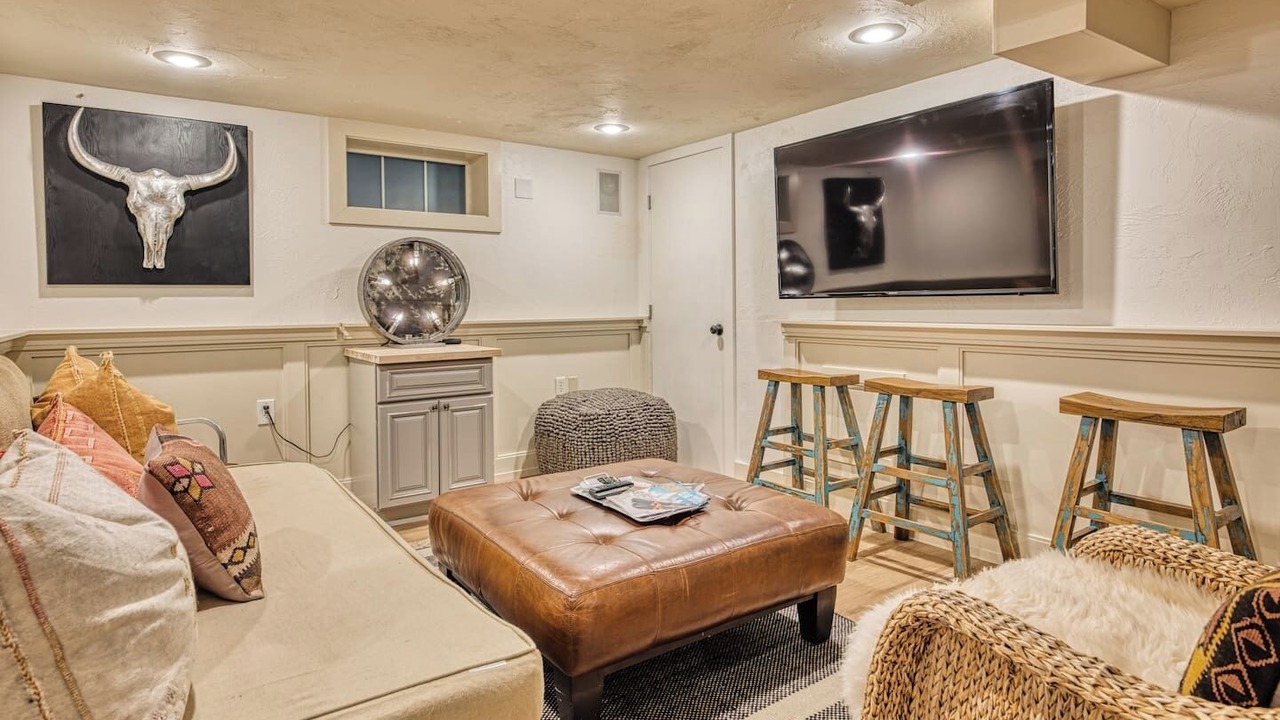 Photo of Livingroom in Amazon
