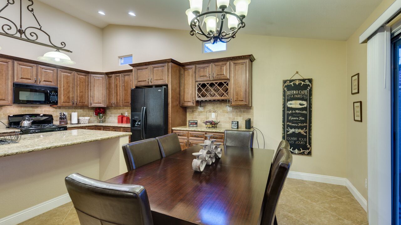 Photo of Kitchen in Elkhorn