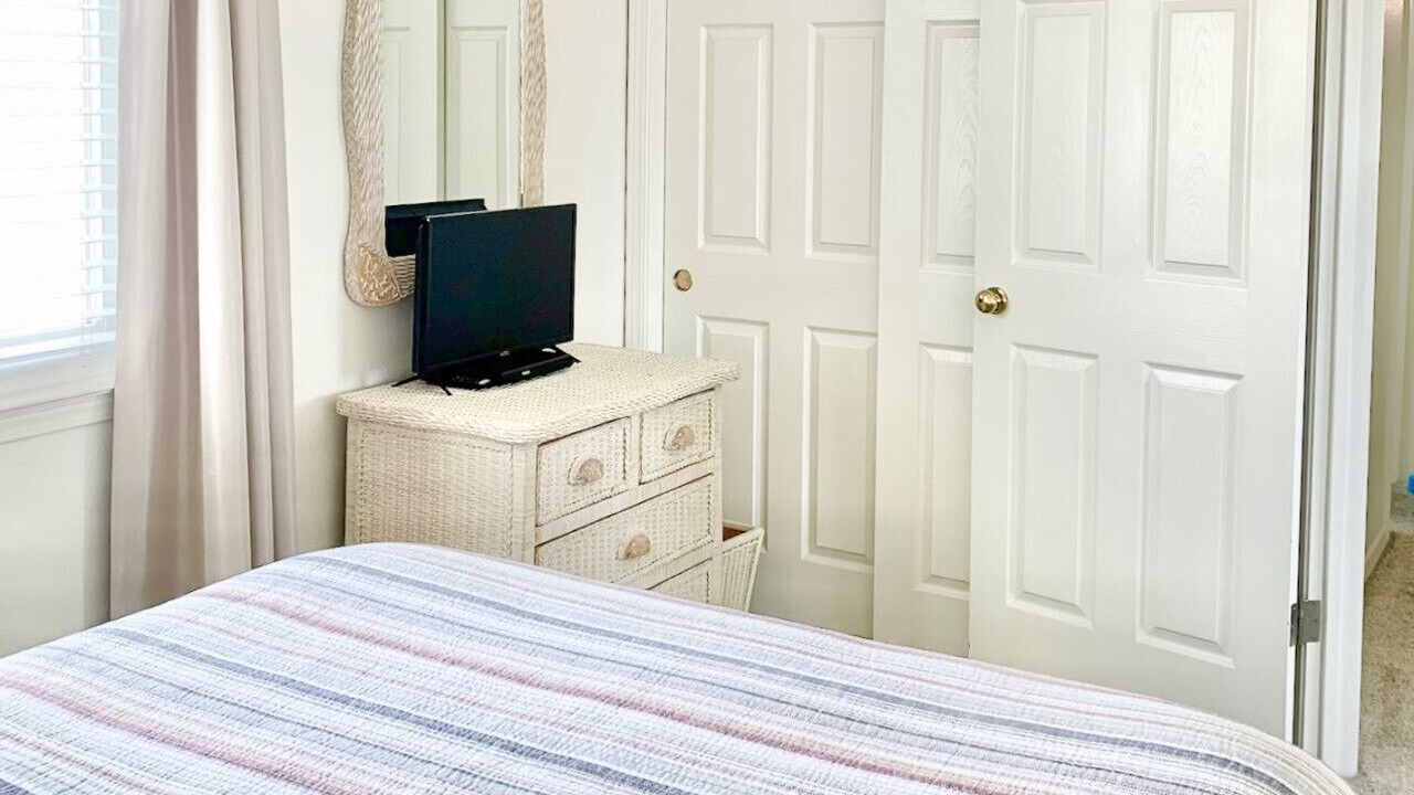 Photo of Bedroom in Downtown