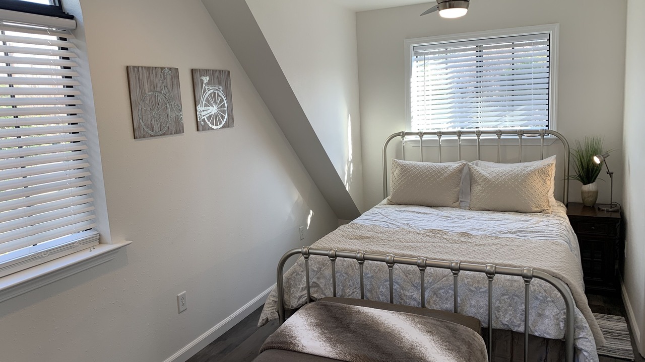 Photo of Bedroom in Chico