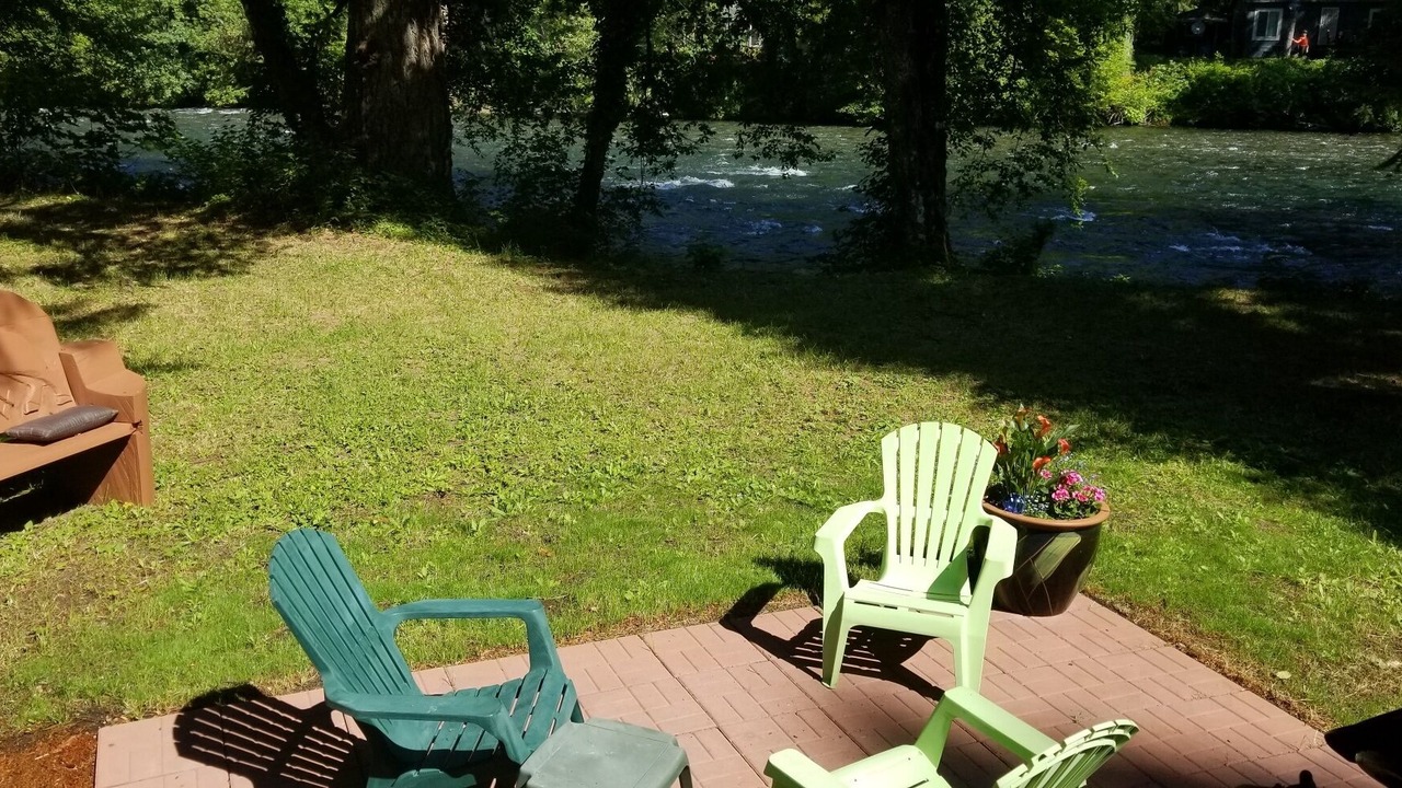 Photo of Outdoor in McKenzie Bridge