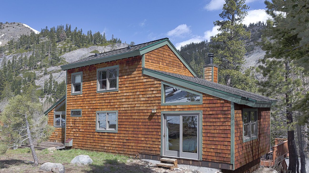 Photo of Outdoor in Alpine Meadows