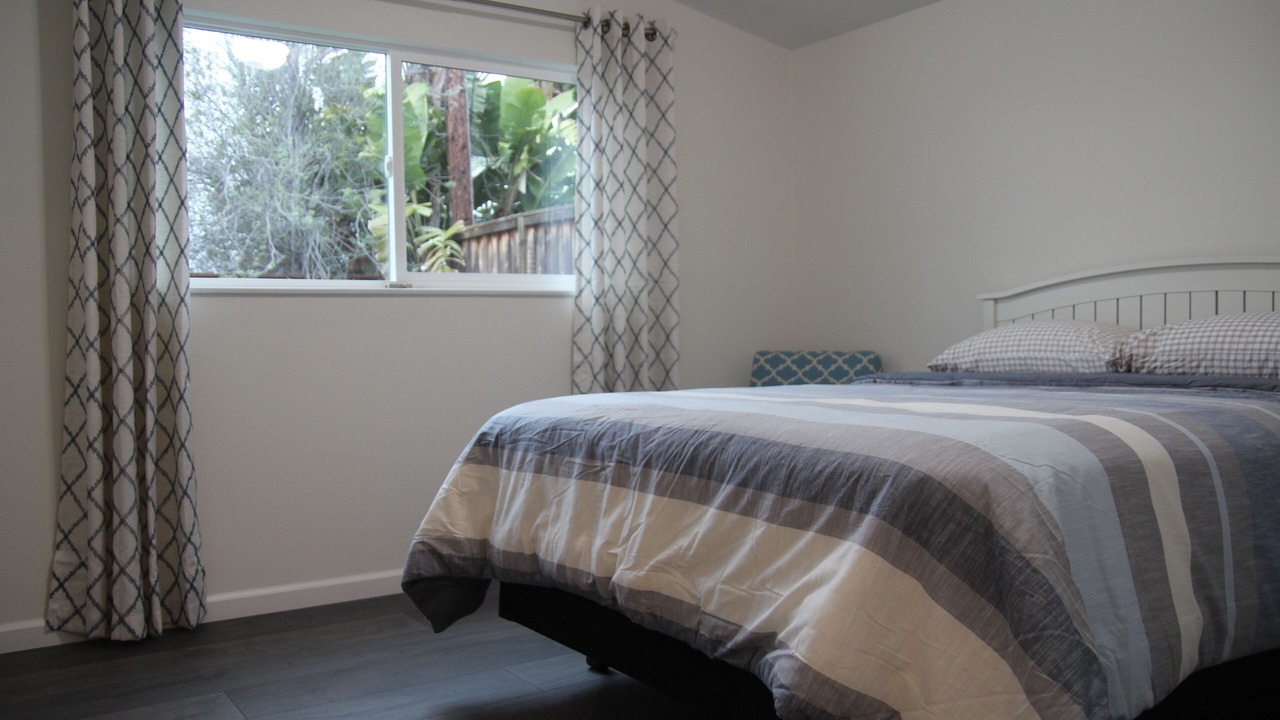 Photo of Bedroom in Costa Mesa