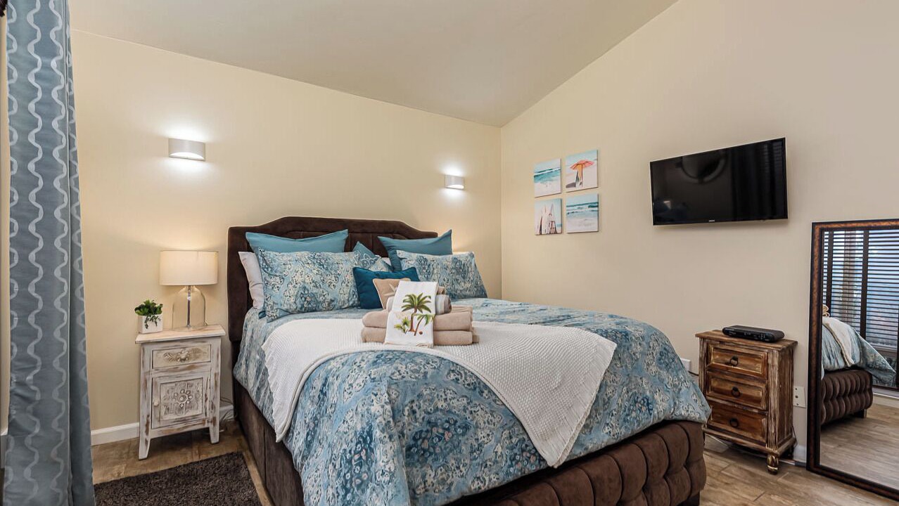 Photo of Bedroom in Solana Beach